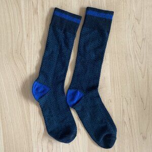 Men's Blue Kenneth Cole socks
